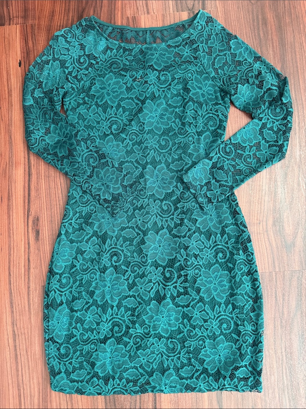 Long-Sleeve hunter green Lace Bodycon Dress